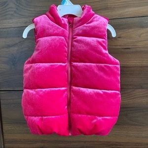 Gymboree LIKE NEW Velvet Sleeveless Puffer jacket